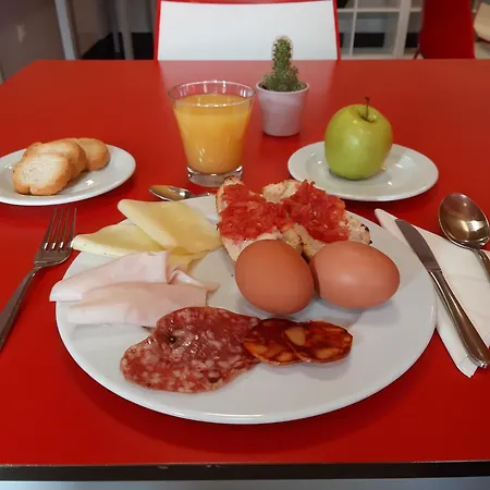 The Factory Hall סגוביה