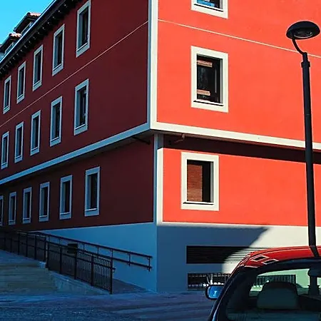 The Factory Hall Daire *