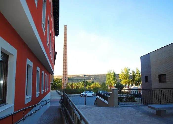 The Factory Hall * סגוביה